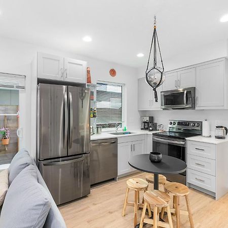 The Sweetest Suite - 91 Walkscore! Seattle Bagian luar foto