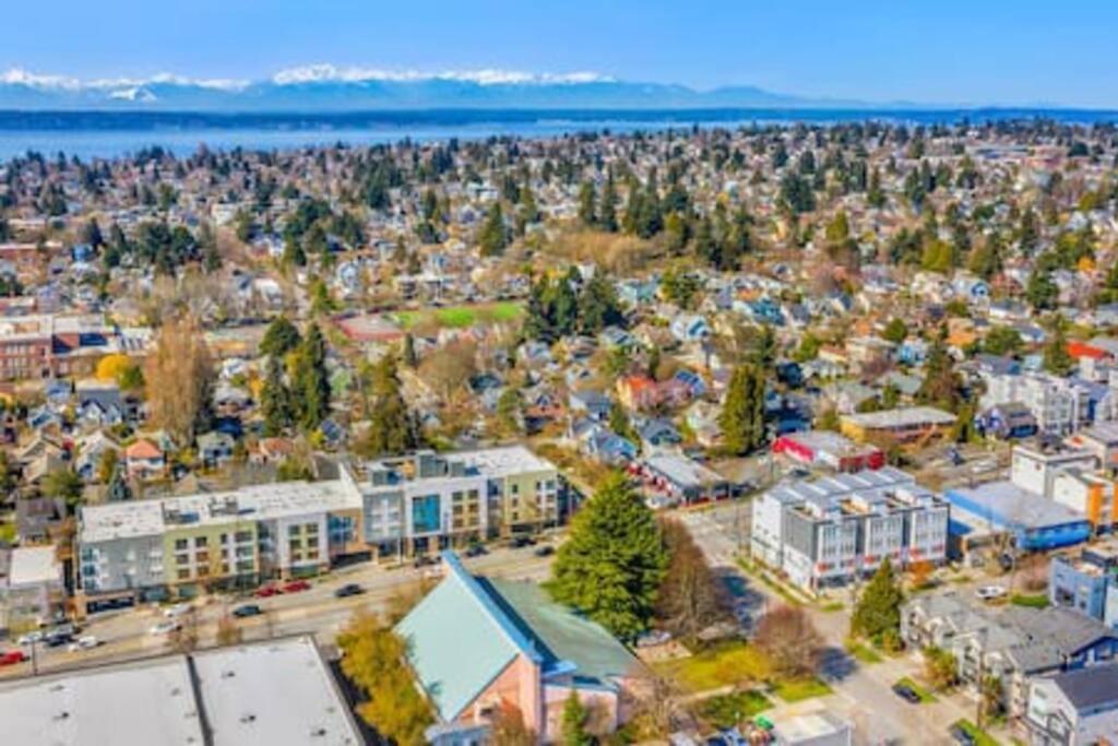 The Sweetest Suite - 91 Walkscore! Seattle Bagian luar foto